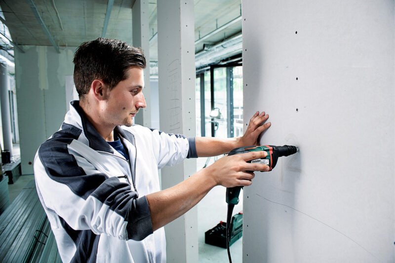 Metabo šauber zavrtač SE 4000 600W