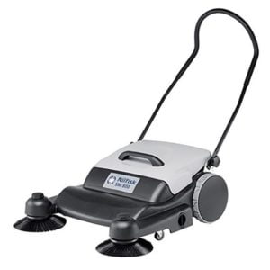 Nilfisk Advance uređaj za metenje SM800