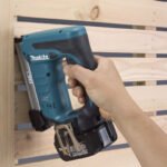 Makita aku spajalica heftalica ST113DZ
