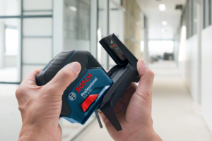 Bosch nosač laserskog nivelira RM 1 Professional