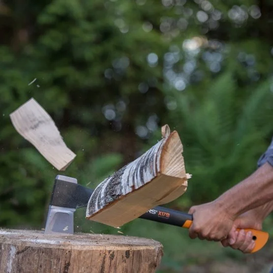 Fiskars sjekira za cijepanje drva Axe M X17 122463