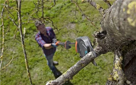 Gardena teleskopske makaze škare za orezivanje grana StarCut 410 Plus