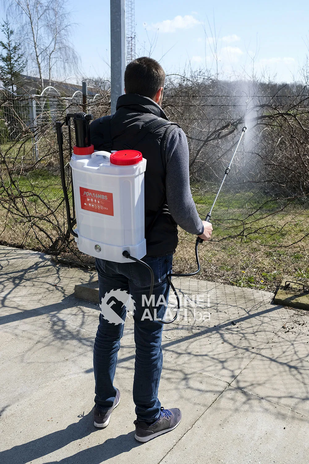 AGM leđna akumulatorska i ručna prskalica 16 MBS 2u1