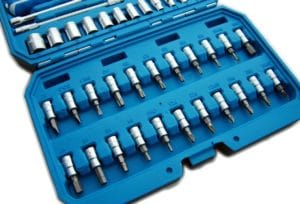 HOEGERT 46-dijelni set nasadnih ključeva 1/4" HT1R416