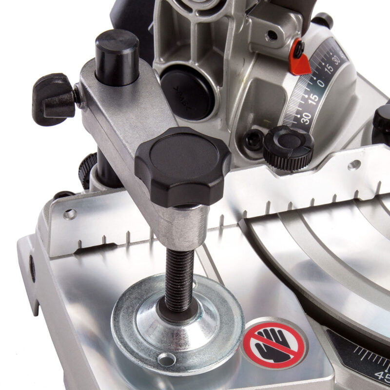 Makita aku preklopna nagibna pila DLS600Z