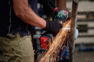 BOSCH aku ugaona kutna brusilica GWS 18V-10 SC