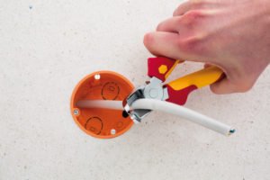 Wiha kliješta za skidanje izolacije TriCut Professional 38552