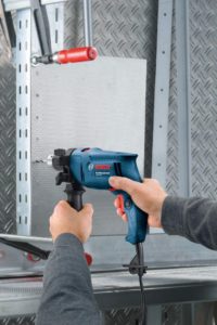 BOSCH vibraciona bušilica GSB 550 Professional