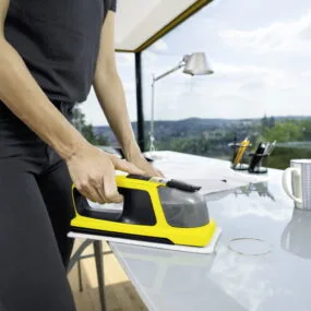 Karcher aku vibrirajući perač  za prozore stakla KV 4