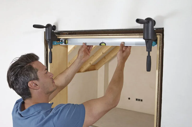 Wolfcraft set stega za postavljanje vrata PRO 3676000