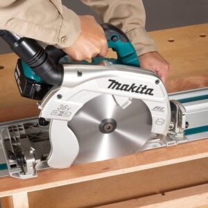 Makita aku ručni cirkular kružna pila DHS900ZU 235mm