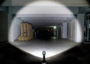 Makita aku svjetiljka lampa DEAML106