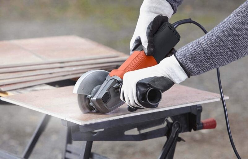 Black+Decker ugaona kutna brusilica BEG110 750W 115mm