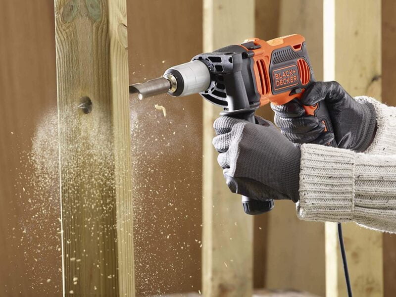 Black+Decker udarna bušilica BEH850 850W
