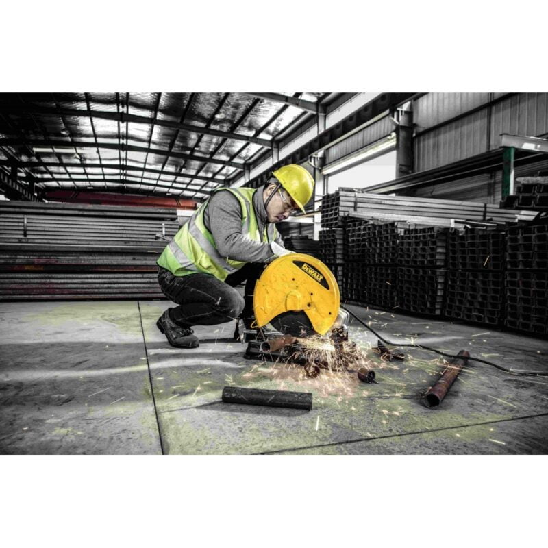 DeWALT preklopna pila maja za metal D28730 2300W 355mm