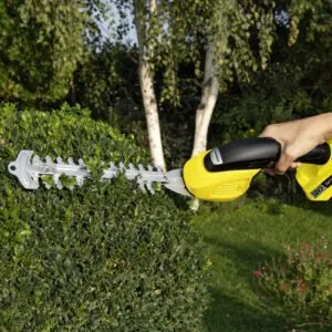 GSH_18_20_shrubber_blade_scrub_trimming_app_03_CI15502x502 Karcher aku trimer makaze za živu ogradu i travu GSH 18-20 BATTERY Solo