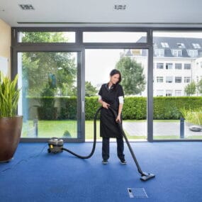 Karcher usisivač za suvu prašinu NT 27/1