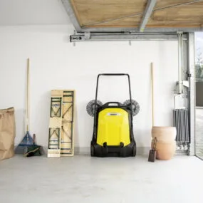 Karcher uređaj za metenje sweeper S 6 TWIN