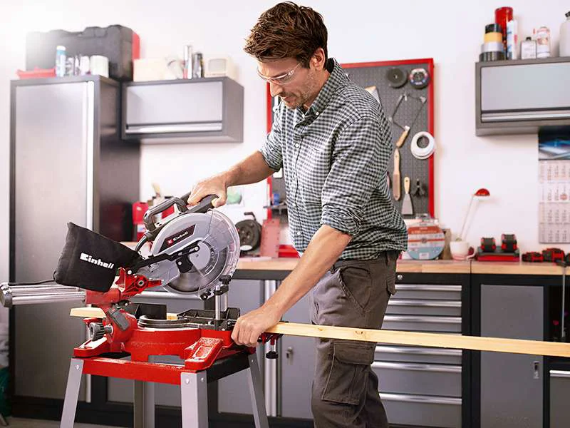Einhell preklopna i potezna pila testera TC-SM 2531/2 U 1900W 254mm