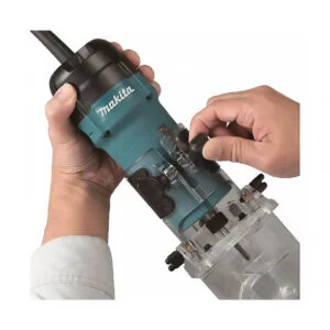 Makita jednoručna glodalica 3712