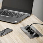 GTV ugradna preklopna utičnica AE-PBC3GS-51BK srebrna, 3x SCHUKO