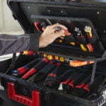 Wiha transportni kofer sa komplet 100-dijelnim setom alata za električare ELECTRIC XXL III