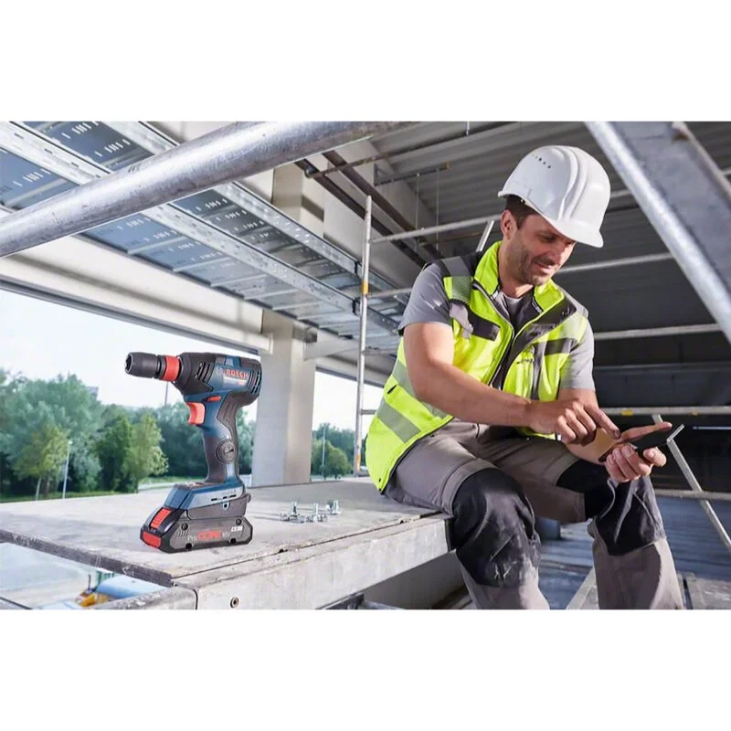 Bosch aku udarni rotacioni odvijač GDX 18V-200 C Professional - SOLO