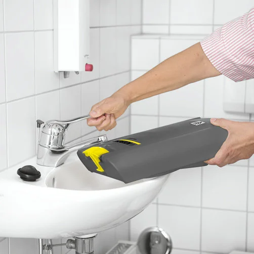 Karcher mašina za ribanje i sušenje BR 30/4 C