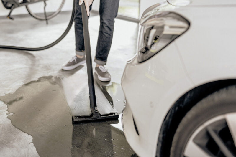 Karcher usisivač za suvo i mokro WD 4 V-20/8/22 CAR