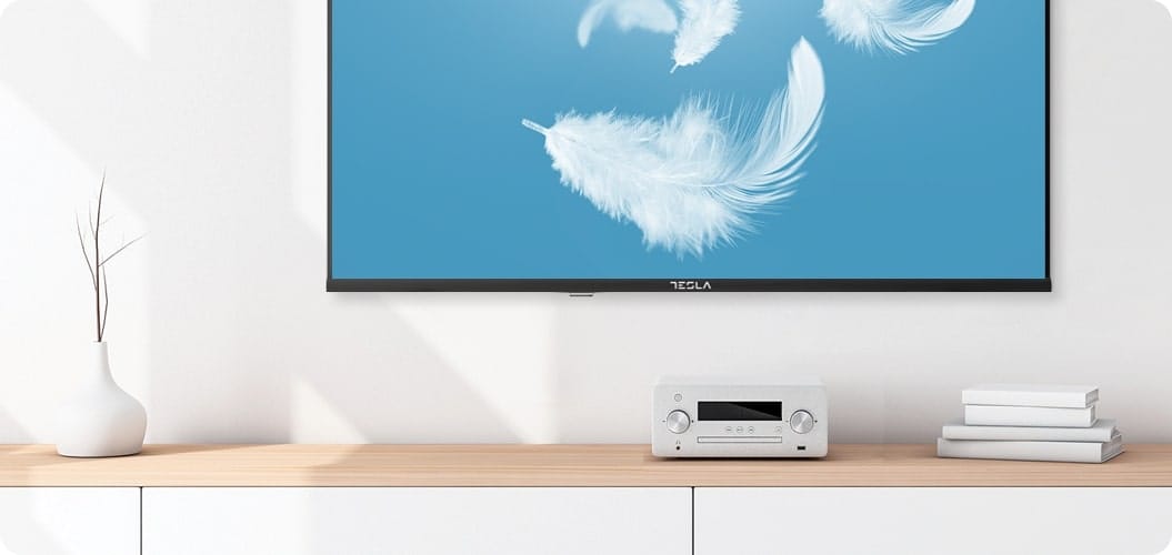 Tesla televizor 40'' Serija 3 40E325BF Full HD