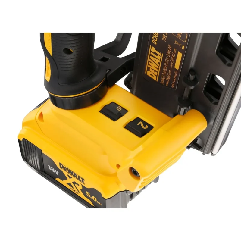 DeWalt aku pištolj za eksere 18V DCN692N-Solo