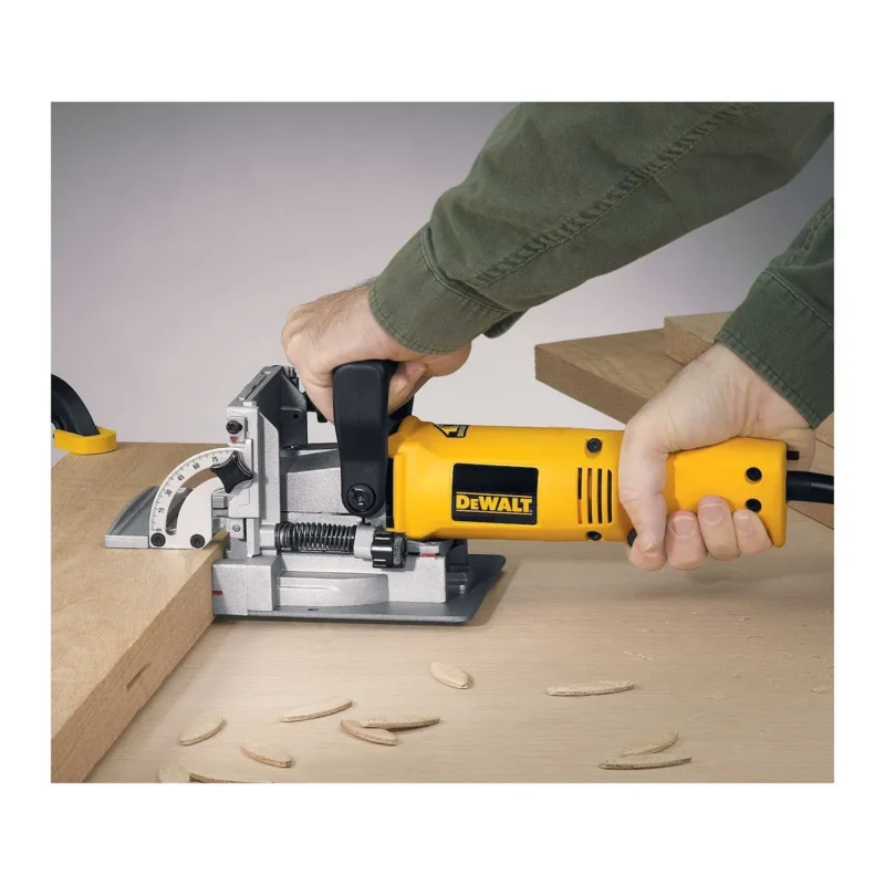 DeWalt keksarica-glodalica za utore 600W DW682K