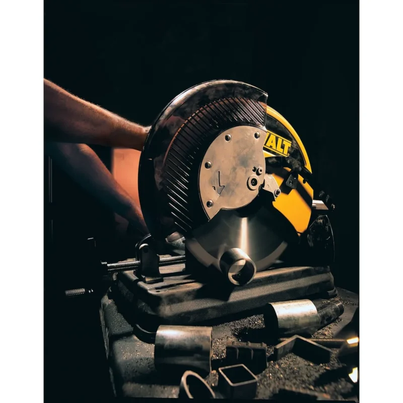 DeWALT aku uranjajuća pila 165 mm 54 V XR FLEXVOLT DCS520NT-XJ - Solo (Kopiraj)
