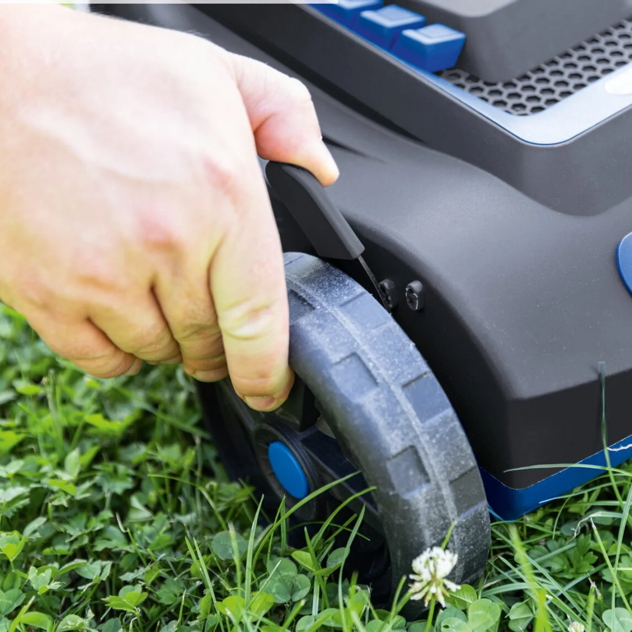 MP220 8 Scheppach aku kosačica kosilica Brushless IXES BC-MP220-X - Solo