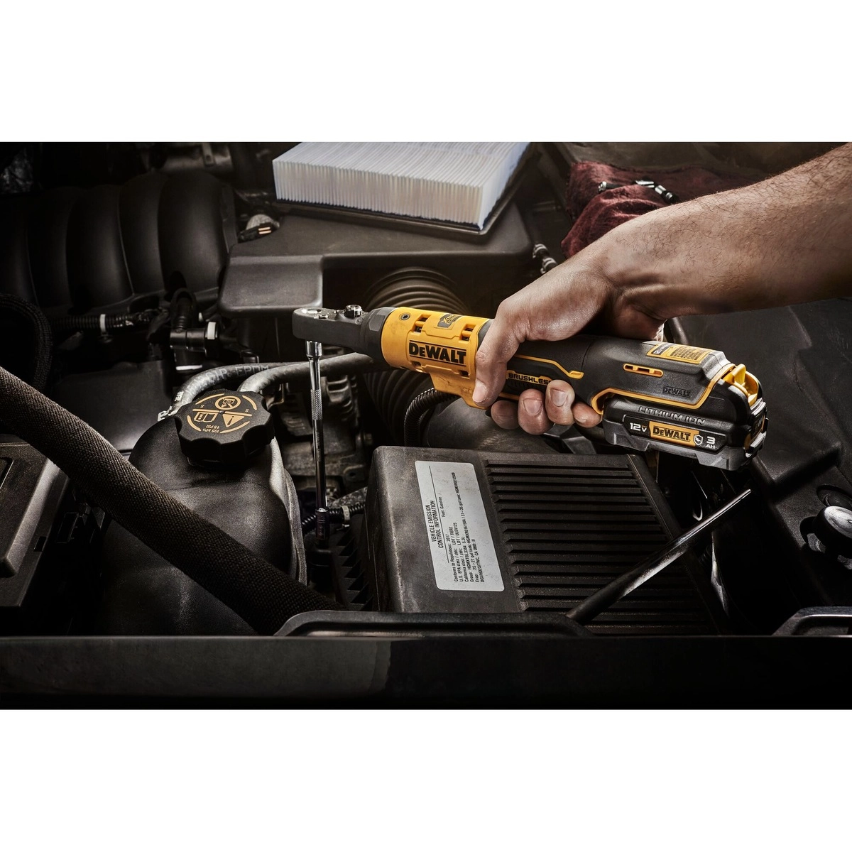DeWALT aku račna 12V 1/4" 3/8" DCF500N