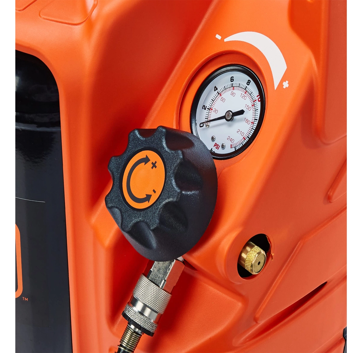 Black+Decker udarna bušilica sa setom pribora 710 W BEH710KA80 (Kopiraj)